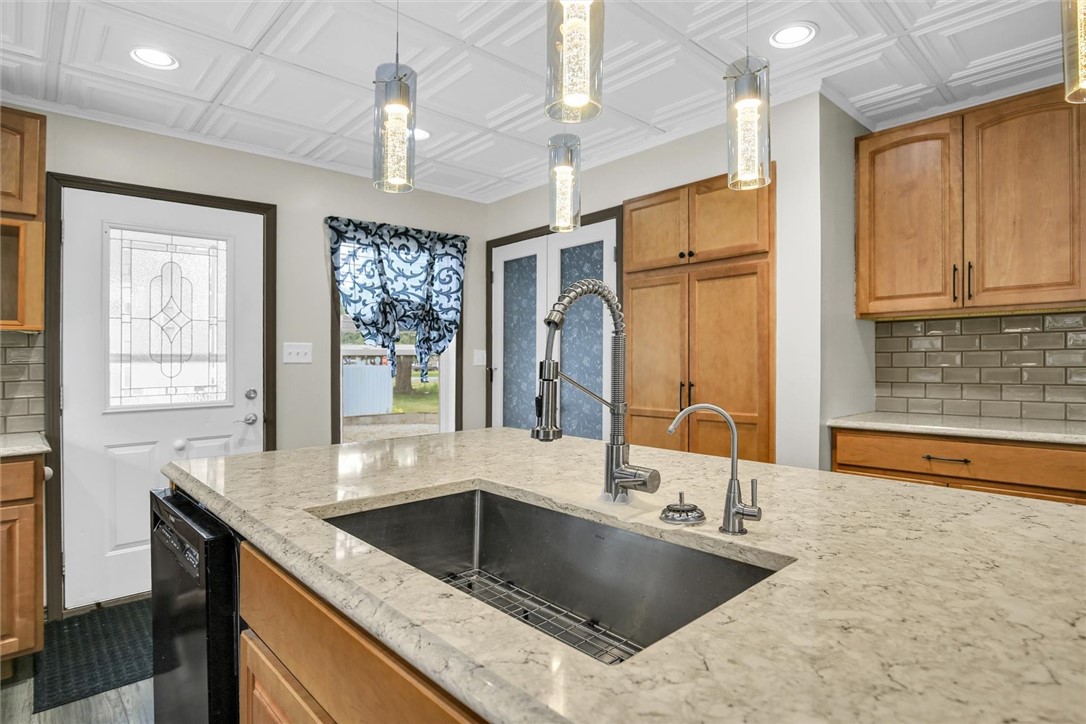 205 6th Street Property Photo 25