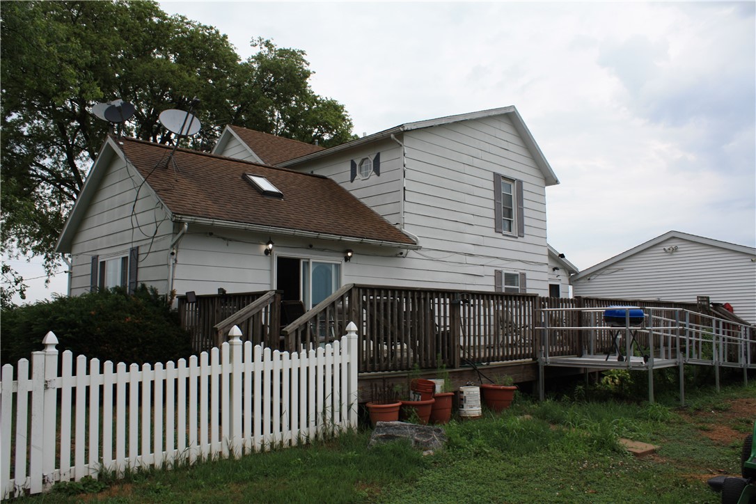 235 E 150 North Road Property Photo 2