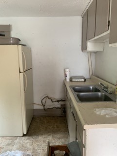 1038 E Wood Street Property Photo 2