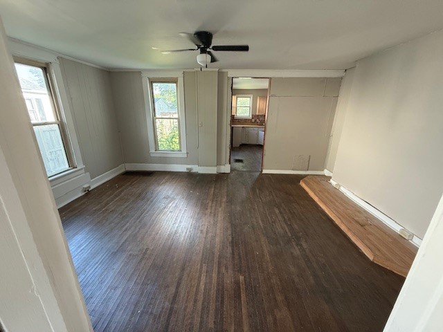 312 Sutherland Avenue Property Photo 10