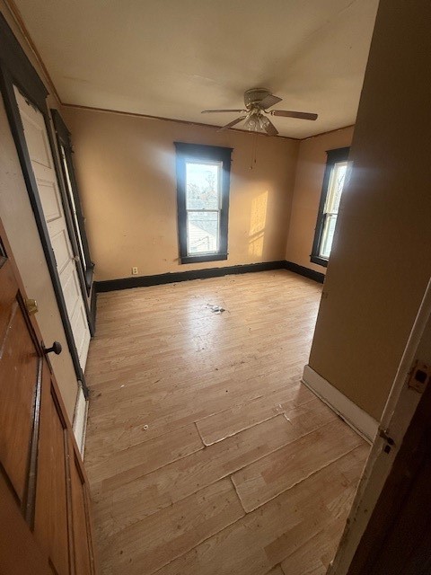 312 Sutherland Avenue Property Photo 13