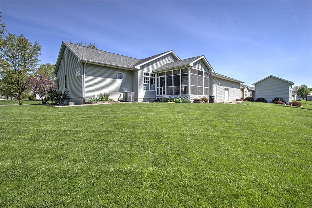 6711 Raintree Lane Property Photo 32