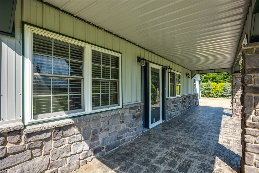 2098 2070 Avenue Property Photo 9