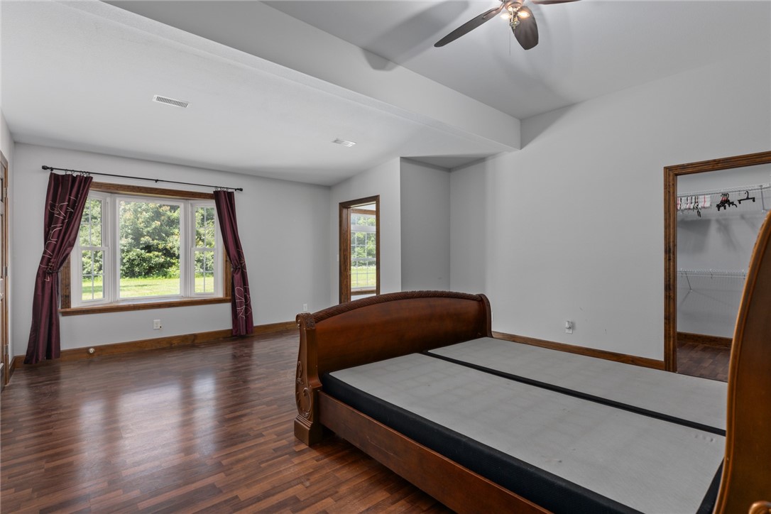 2098 2070 Avenue Property Photo 23