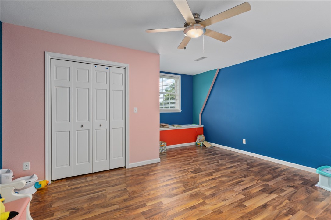 2098 2070 Avenue Property Photo 32