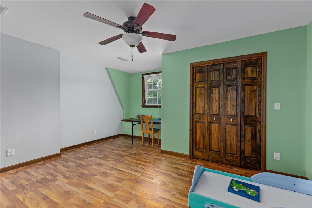 2098 2070 Avenue Property Photo 33