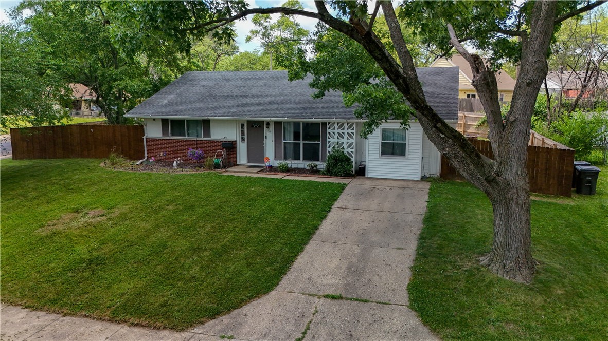 1516 Eastview Avenue Property Photo 2