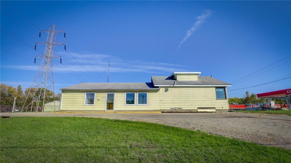 2800 N Oakland Avenue Property Photo 8