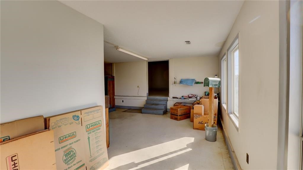 2800 N Oakland Avenue Property Photo 11