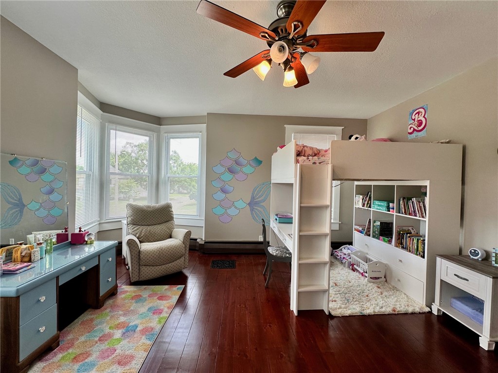 2821 Western Avenue Property Photo 17