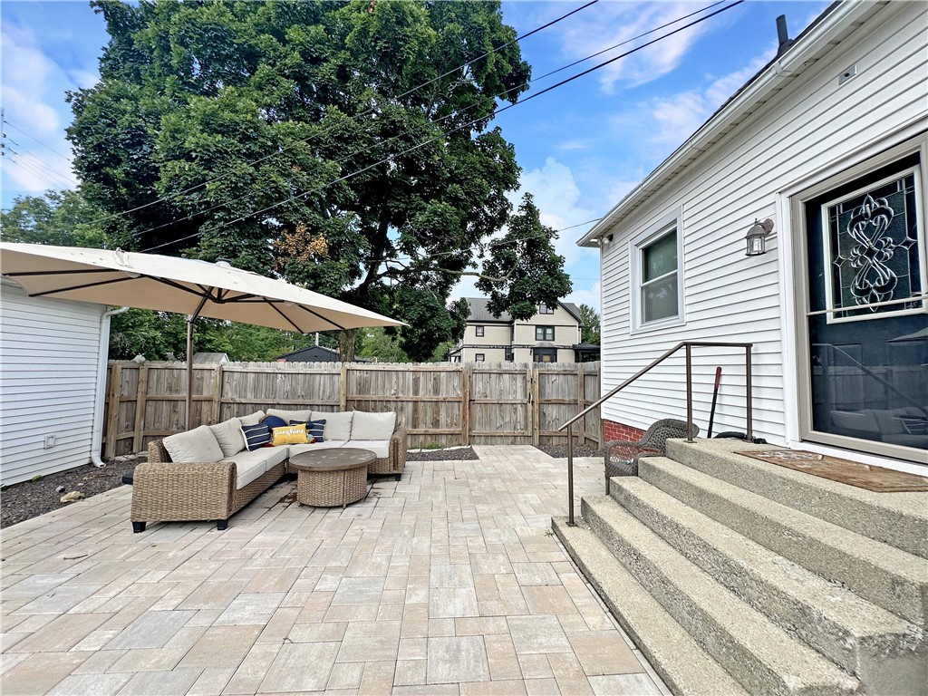 2821 Western Avenue Property Photo 24