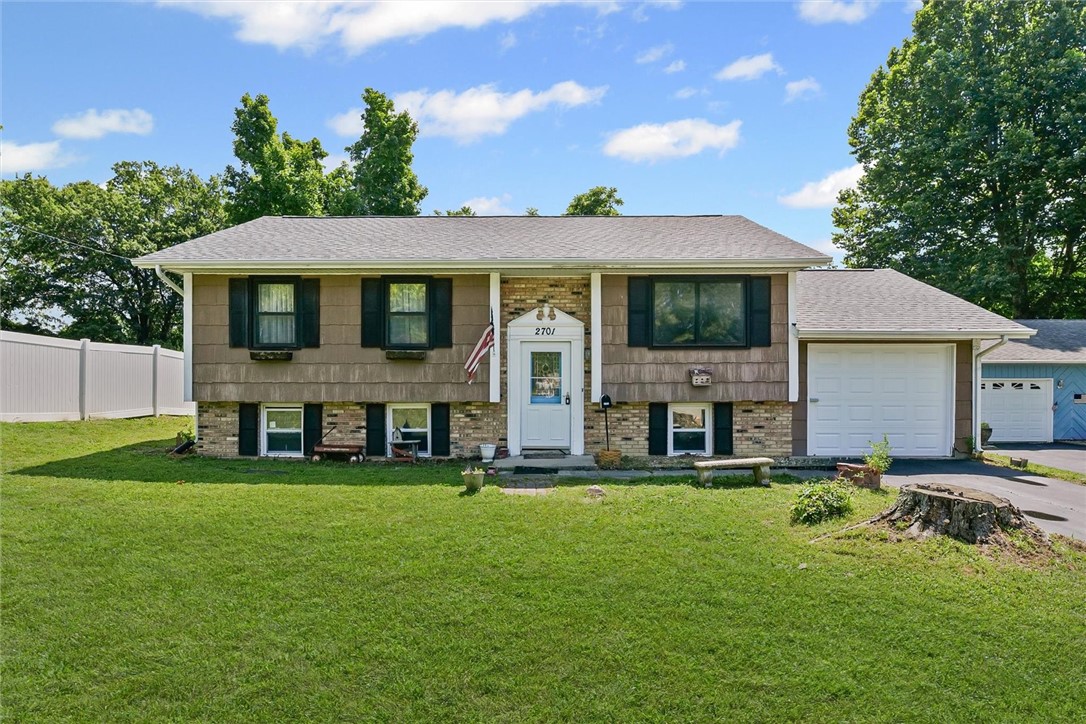 2701 East Road Property Photo