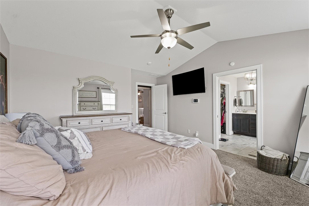 1121 Meadow Brook Court Property Photo 19