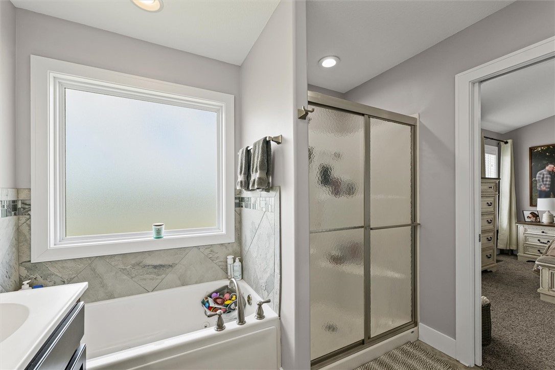 1121 Meadow Brook Court Property Photo 21