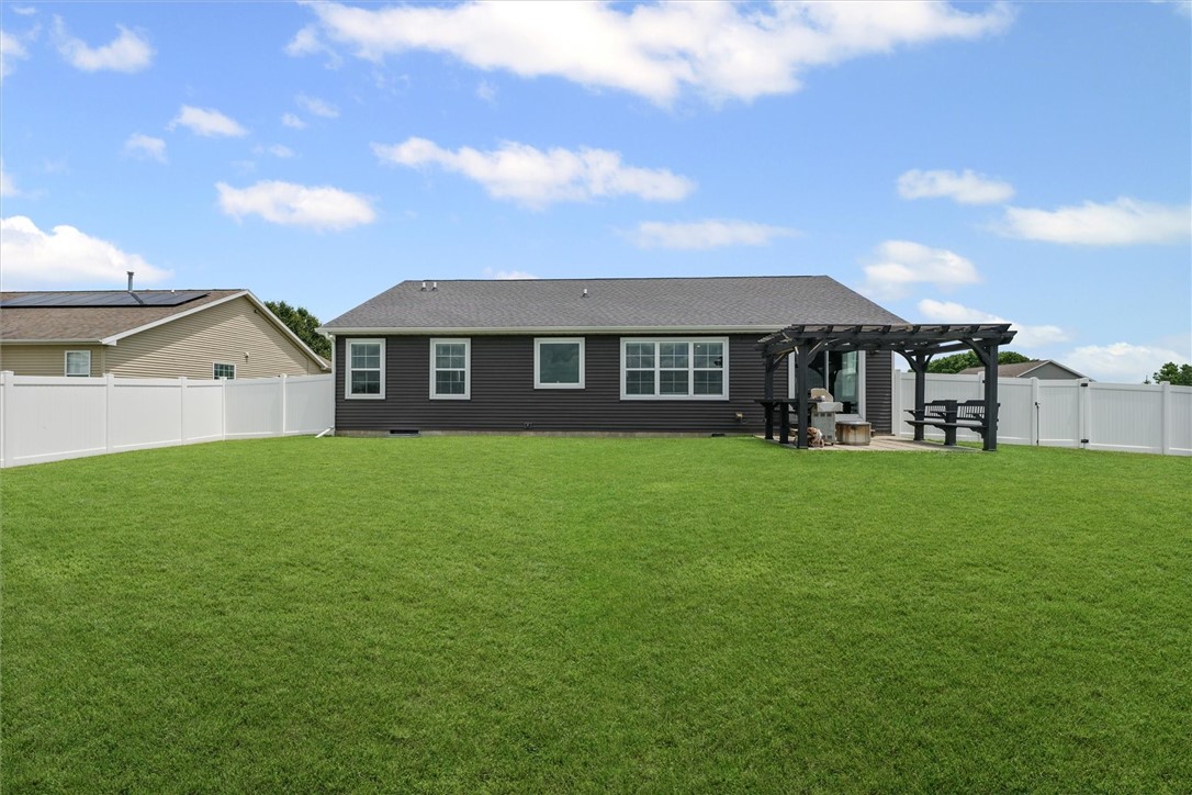 1121 Meadow Brook Court Property Photo 31