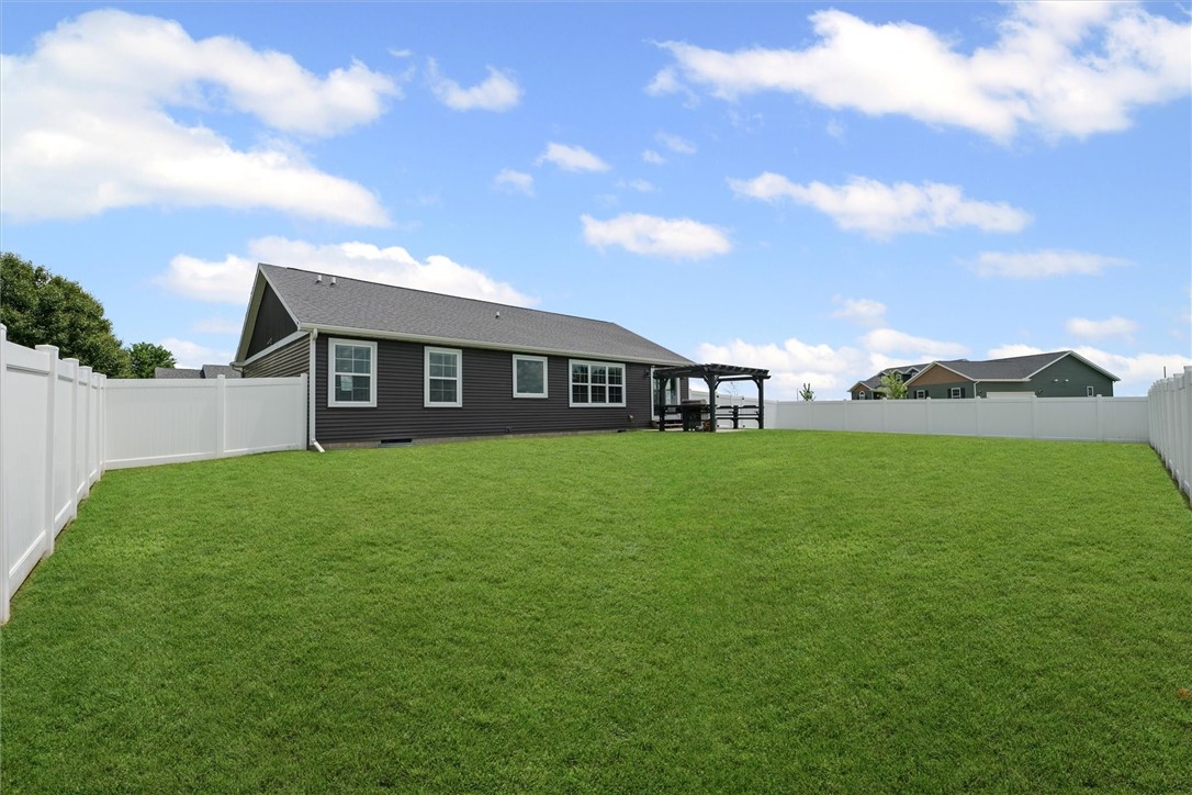 1121 Meadow Brook Court Property Photo 32