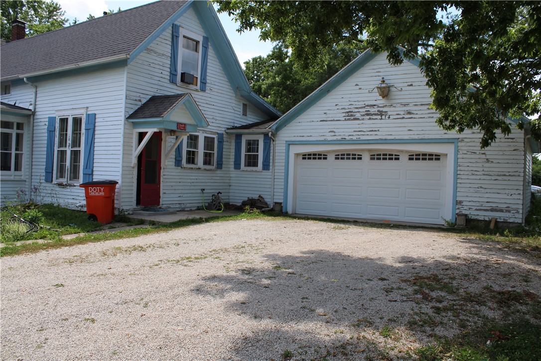 314 S Cedar Street Property Photo 2