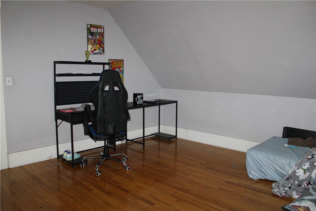 314 S Cedar Street Property Photo 15