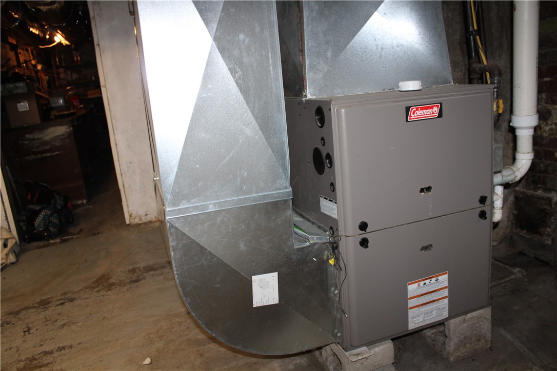 314 S Cedar Street Property Photo 17