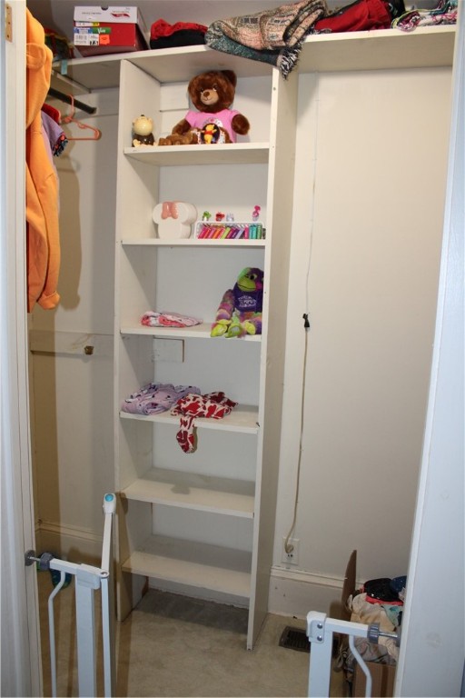 314 S Cedar Street Property Photo 34