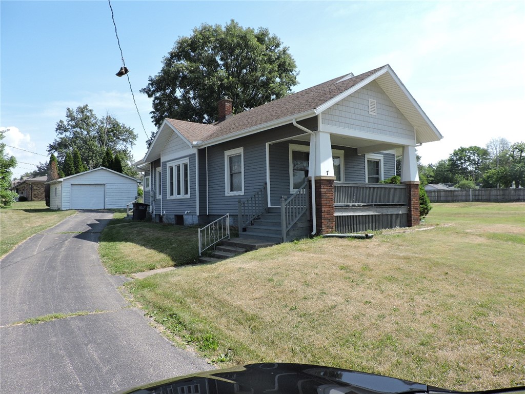 7 Newell Avenue Property Photo 1
