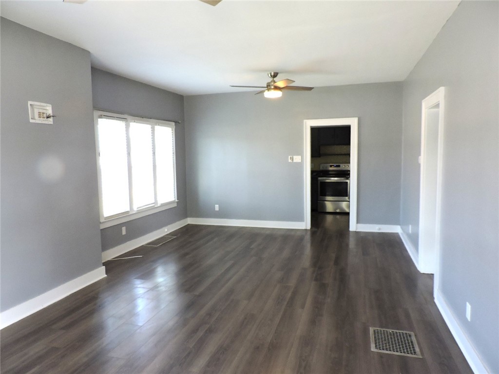 7 Newell Avenue Property Photo 11