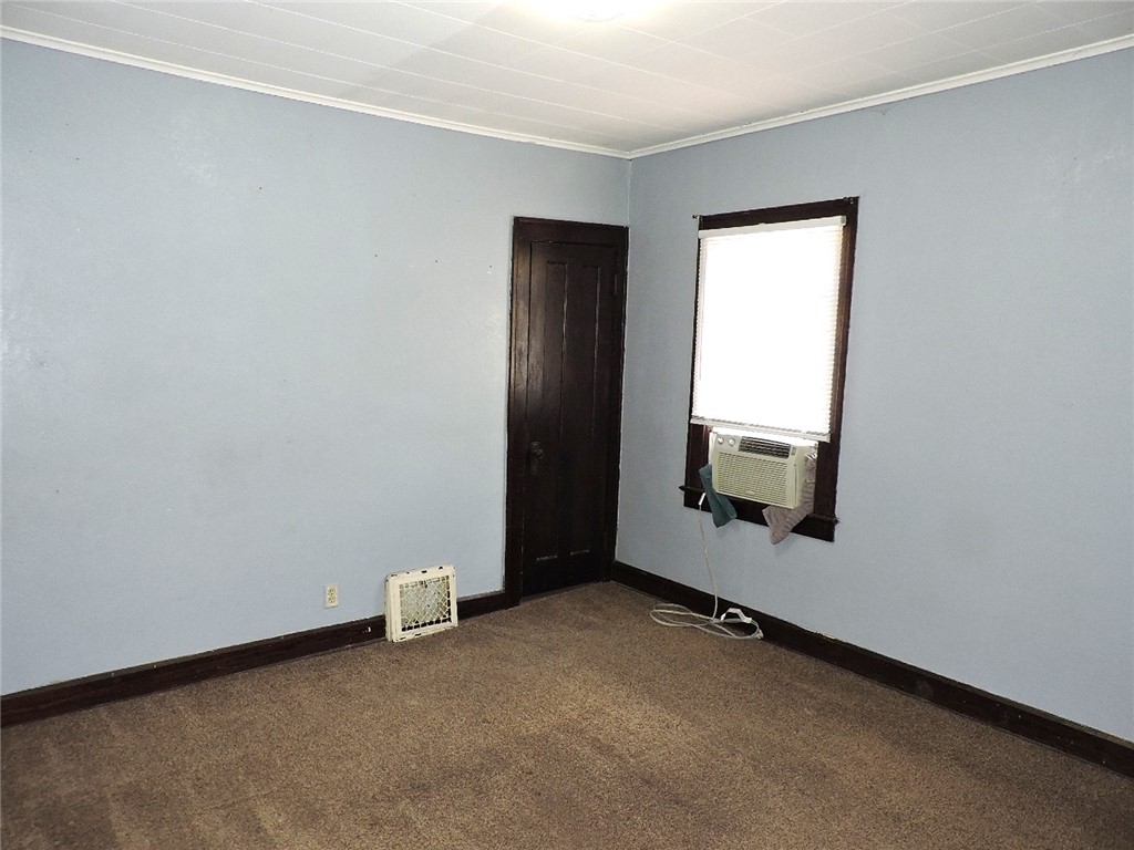 1511 Oak Street Property Photo 4