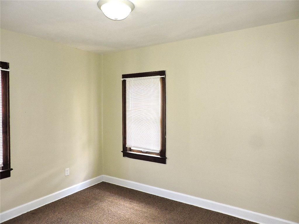 1511 Oak Street Property Photo 6