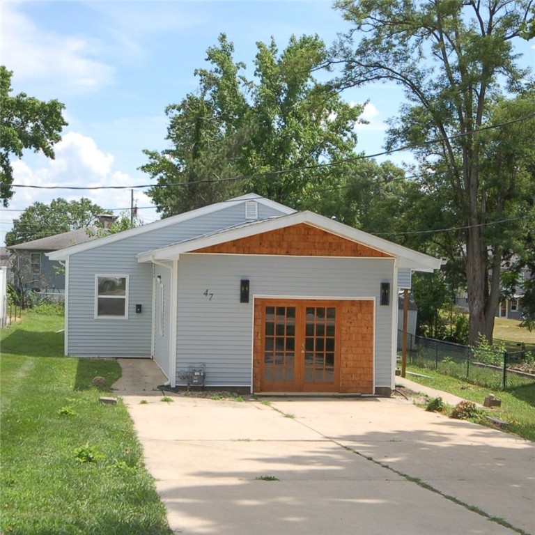 47 Oak Ridge Drive Property Photo 1