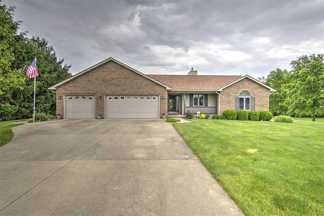 8898 Country Side Drive Property Photo