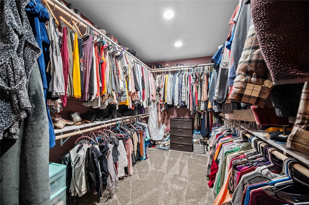 25760 E 1750th Road Property Photo 12