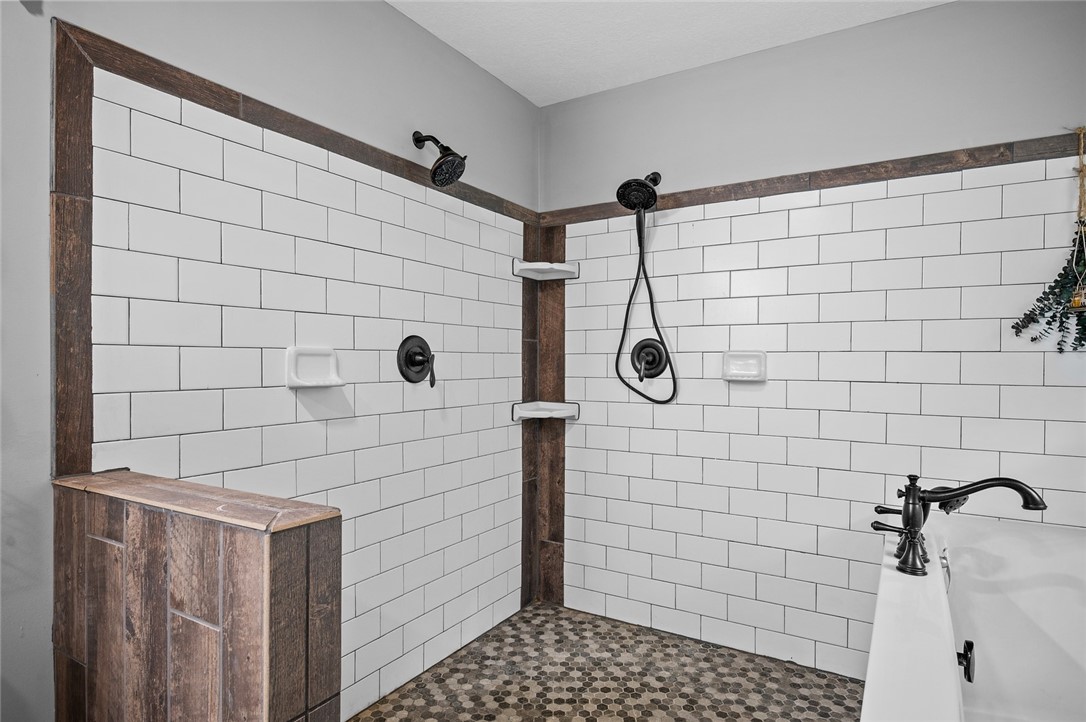 25760 E 1750th Road Property Photo 17