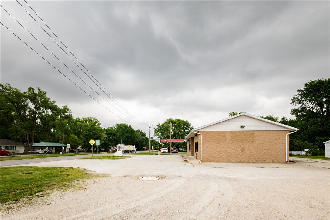 381 State Highway 121 Property Photo 3