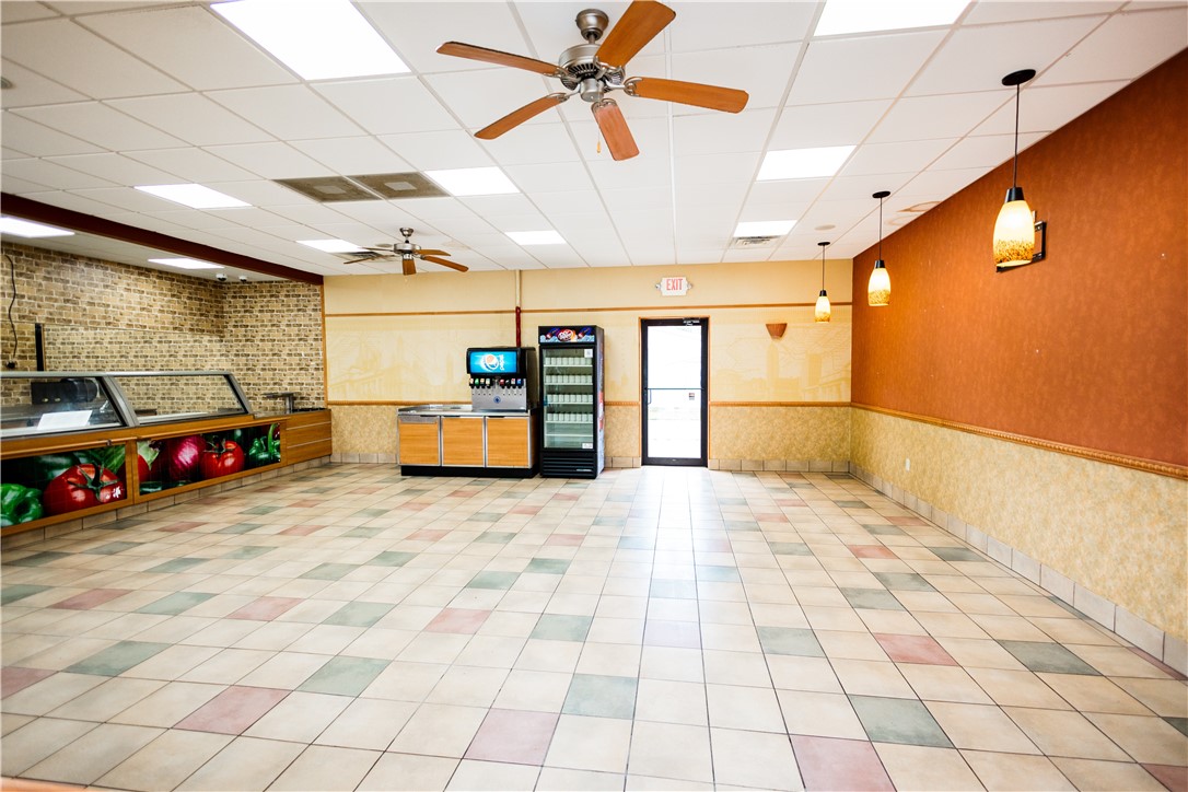 381 State Highway 121 Property Photo 18