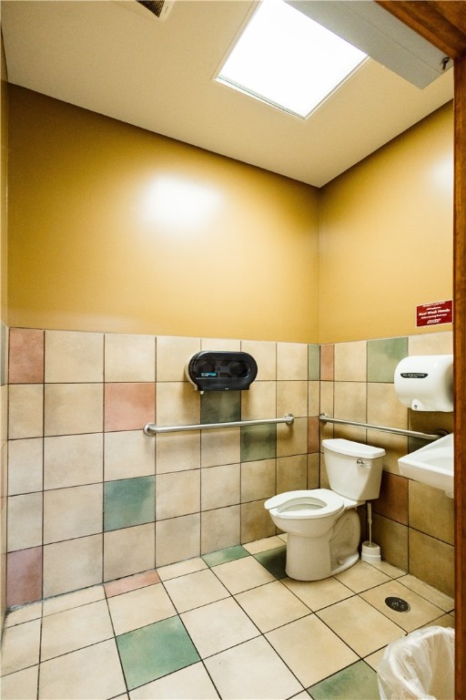 381 State Highway 121 Property Photo 23