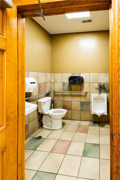 381 State Highway 121 Property Photo 24