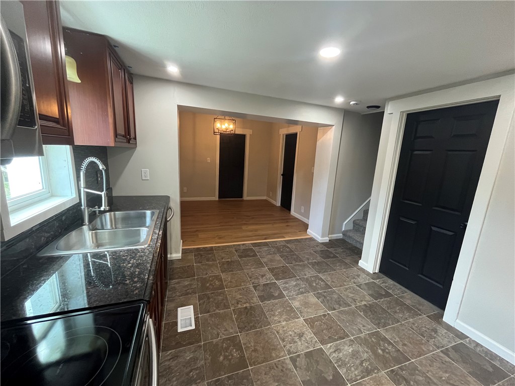 3324 Shelby Avenue Property Photo 11