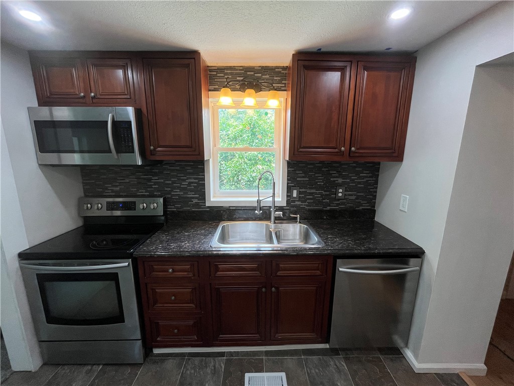 3324 Shelby Avenue Property Photo 13