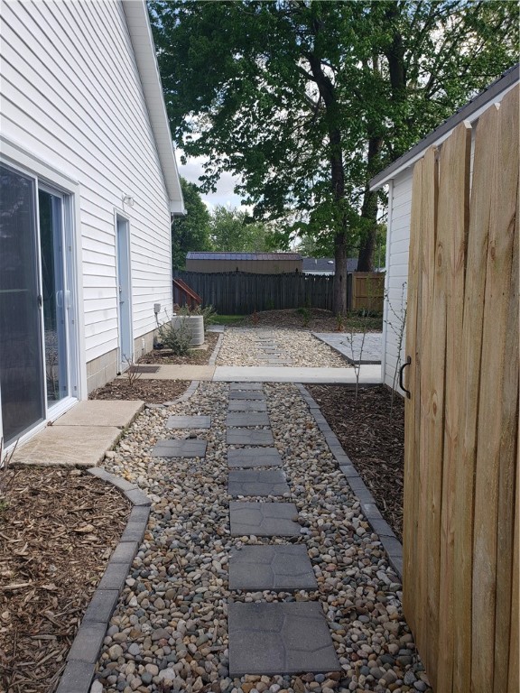 202 S 4th Street Property Photo 8