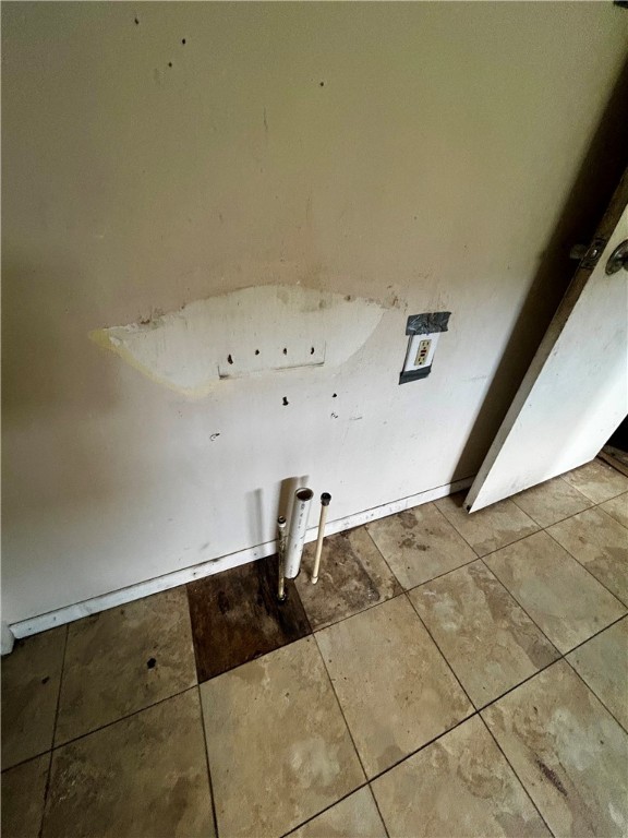 305 Bensyl Avenue Property Photo 6