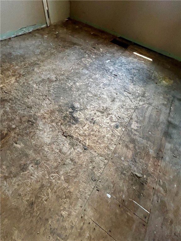 305 Bensyl Avenue Property Photo 9