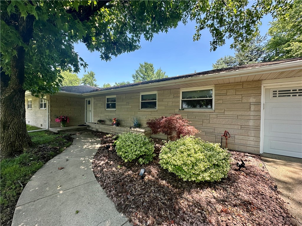 1712 Southdale Drive Property Photo