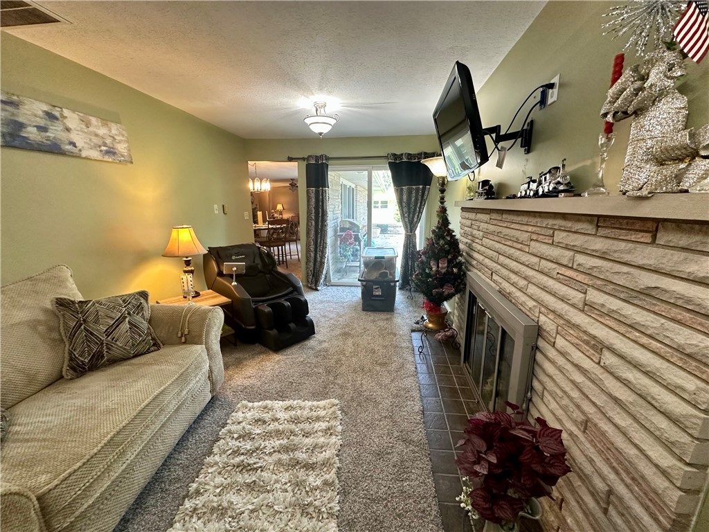 1712 Southdale Drive Property Photo 14