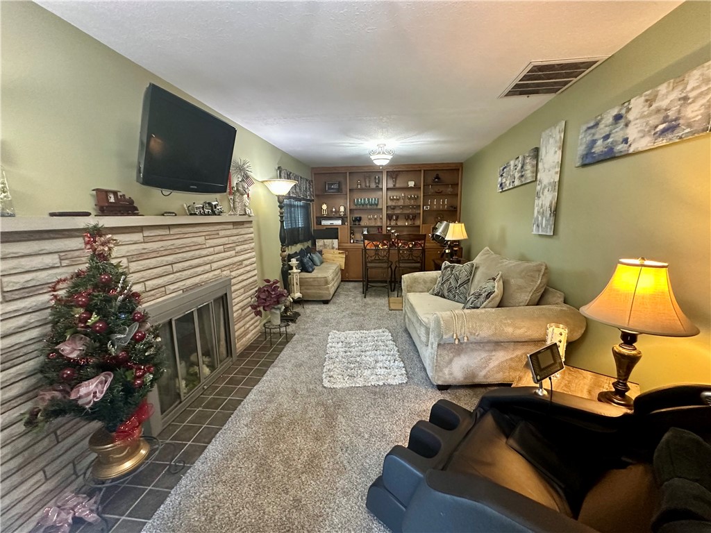 1712 Southdale Drive Property Photo 15