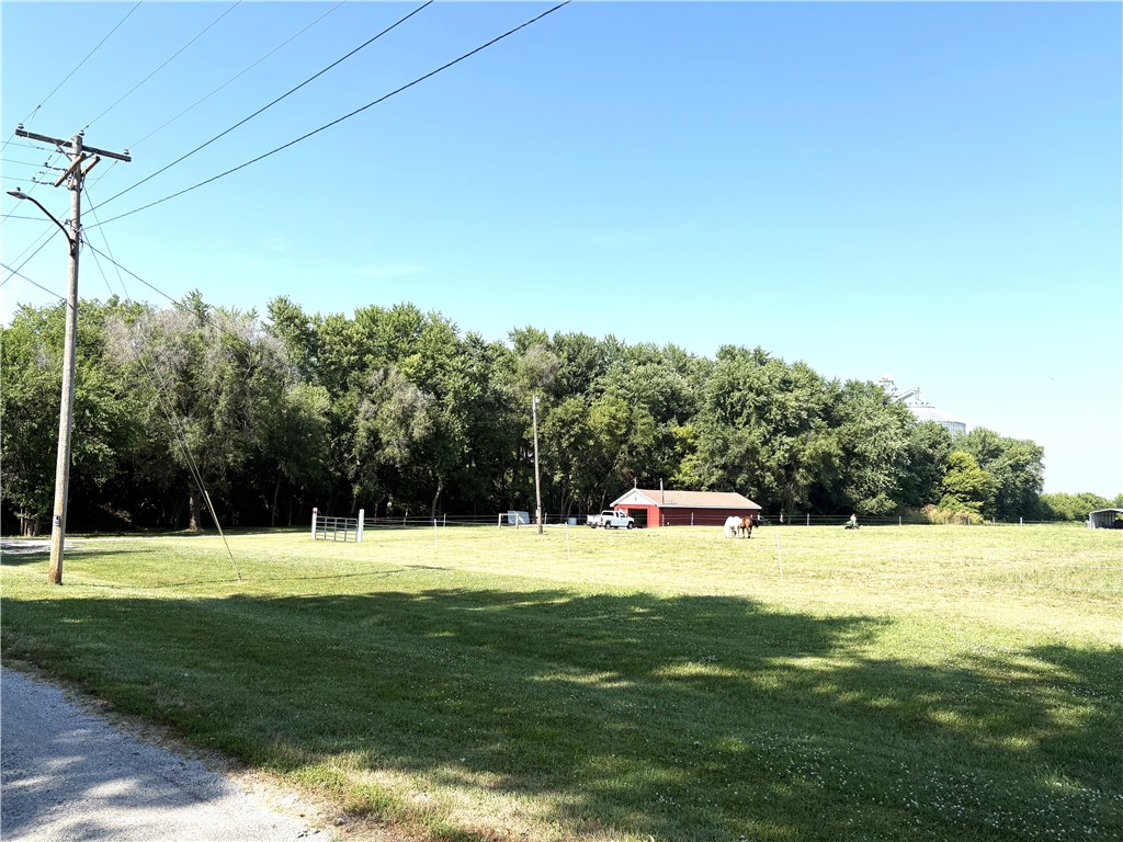 500 N Garfield Avenue Property Photo 4