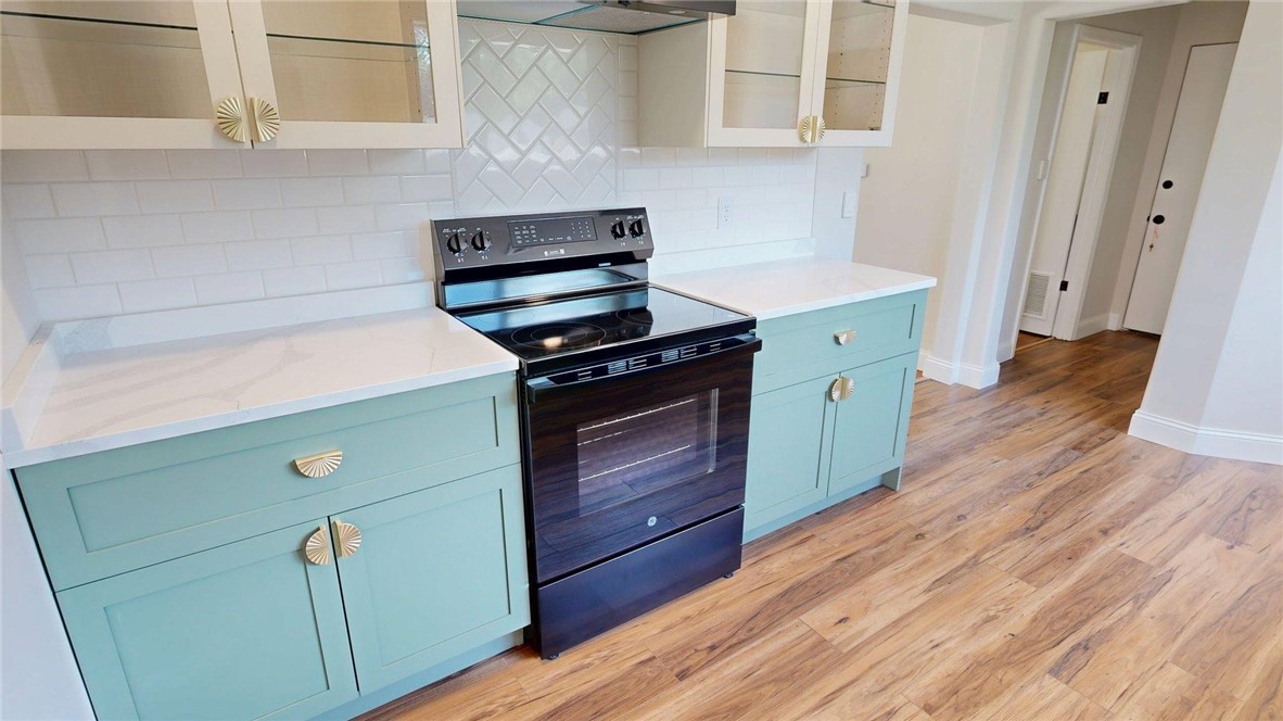 2550 Ivy Lane Property Photo 11