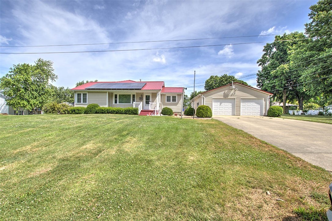 3204 Meadow Lane