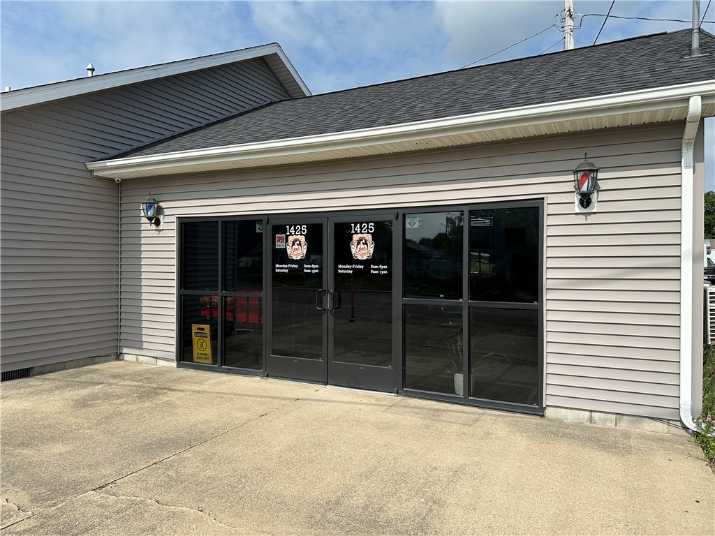 1425 State Street Property Photo 2