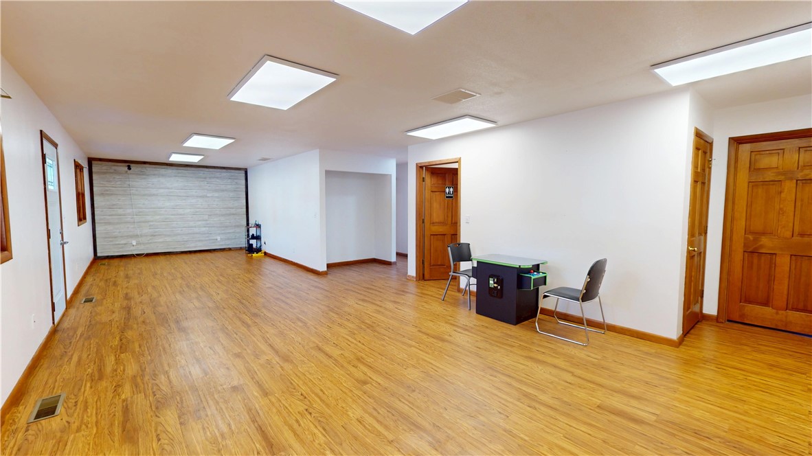 1425 State Street Property Photo 7