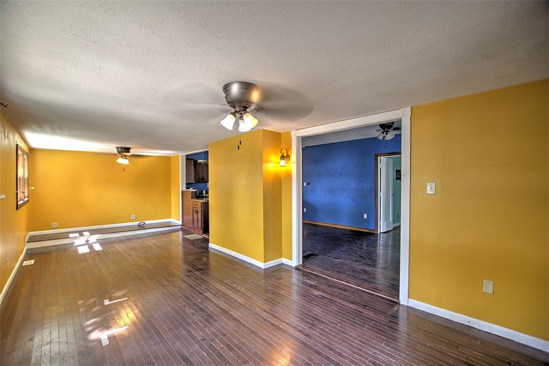 5 Lake Grove Club Property Photo 7